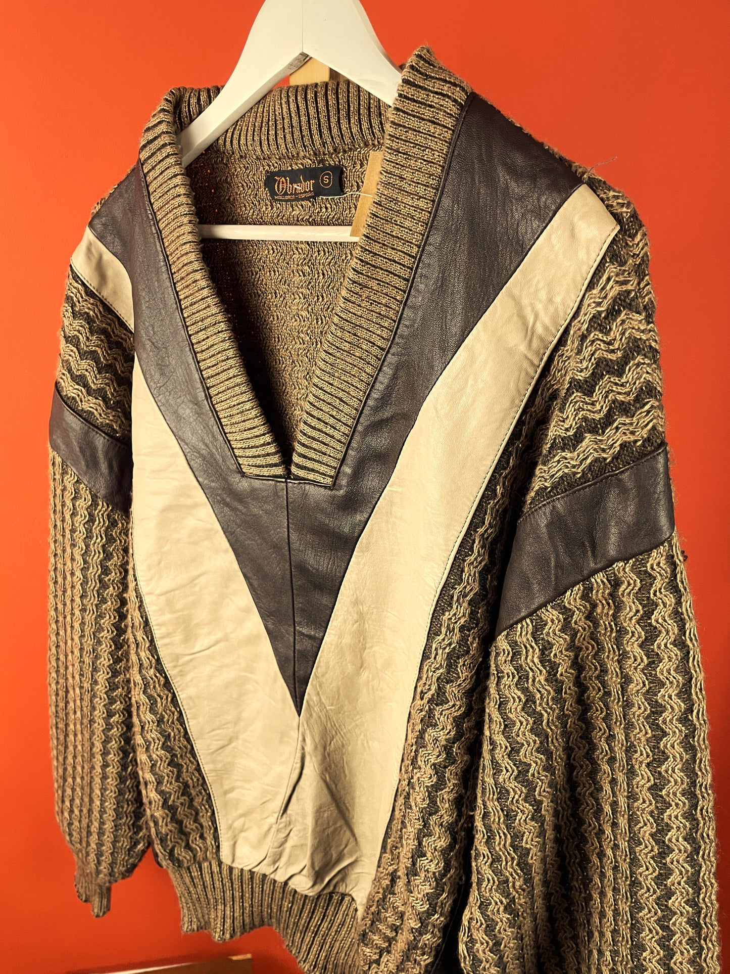 UNIQUE ITEM: Vintage, Πλεκτή Ανδρική Μπλούζα / Πουλόβερ με Δέρμα σε Καφέ χρώμα (Oversized S - Άνετο M)