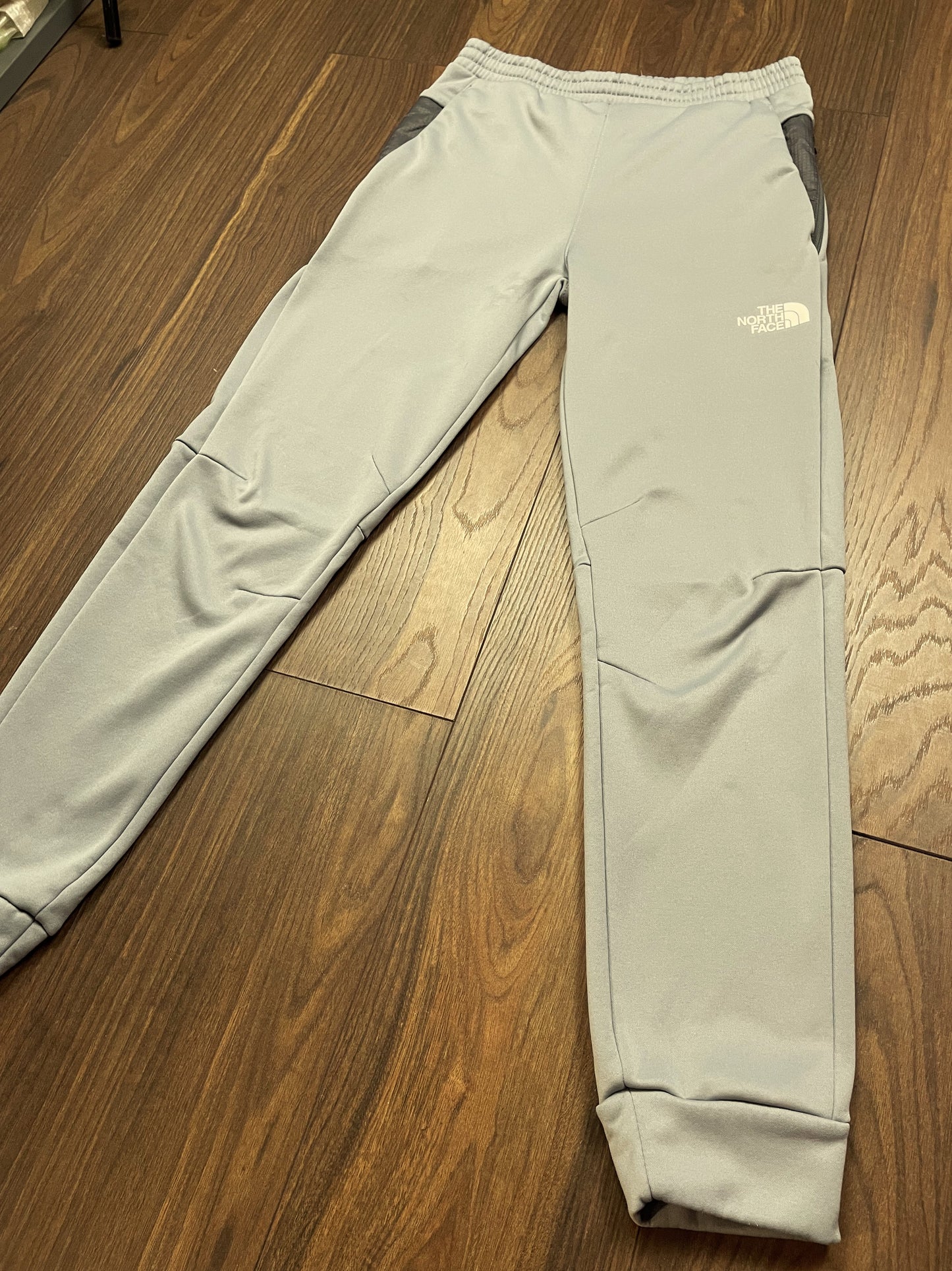 Γυναικεία Αθλητική Φόρμα THE NORTH FACE σε Σιέλ - Γκρι χρώμα (XS)