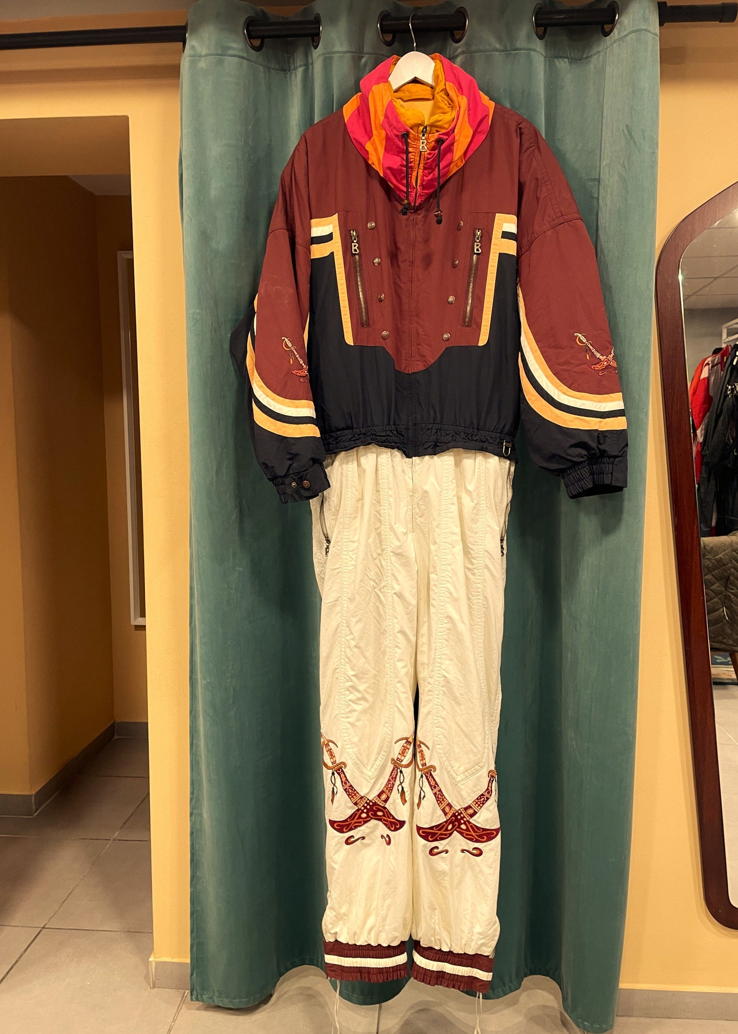 UNIQUE ITEM : Vintage, Ανδρική Φόρμα του Σκι BOGNER σε Μελιτζανί / Μουσταρδί Χρώμα (Large - No 42 (USA))
