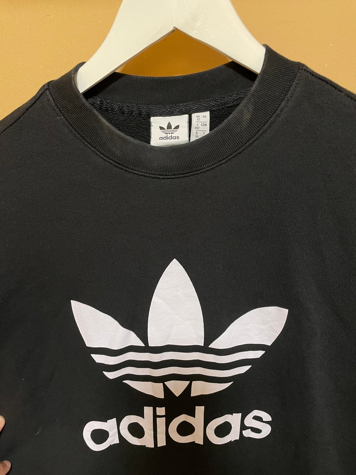 Γυναικεία Φούτερ Μπλούζα ADIDAS σε Μαύρο χρώμα (M/L)
