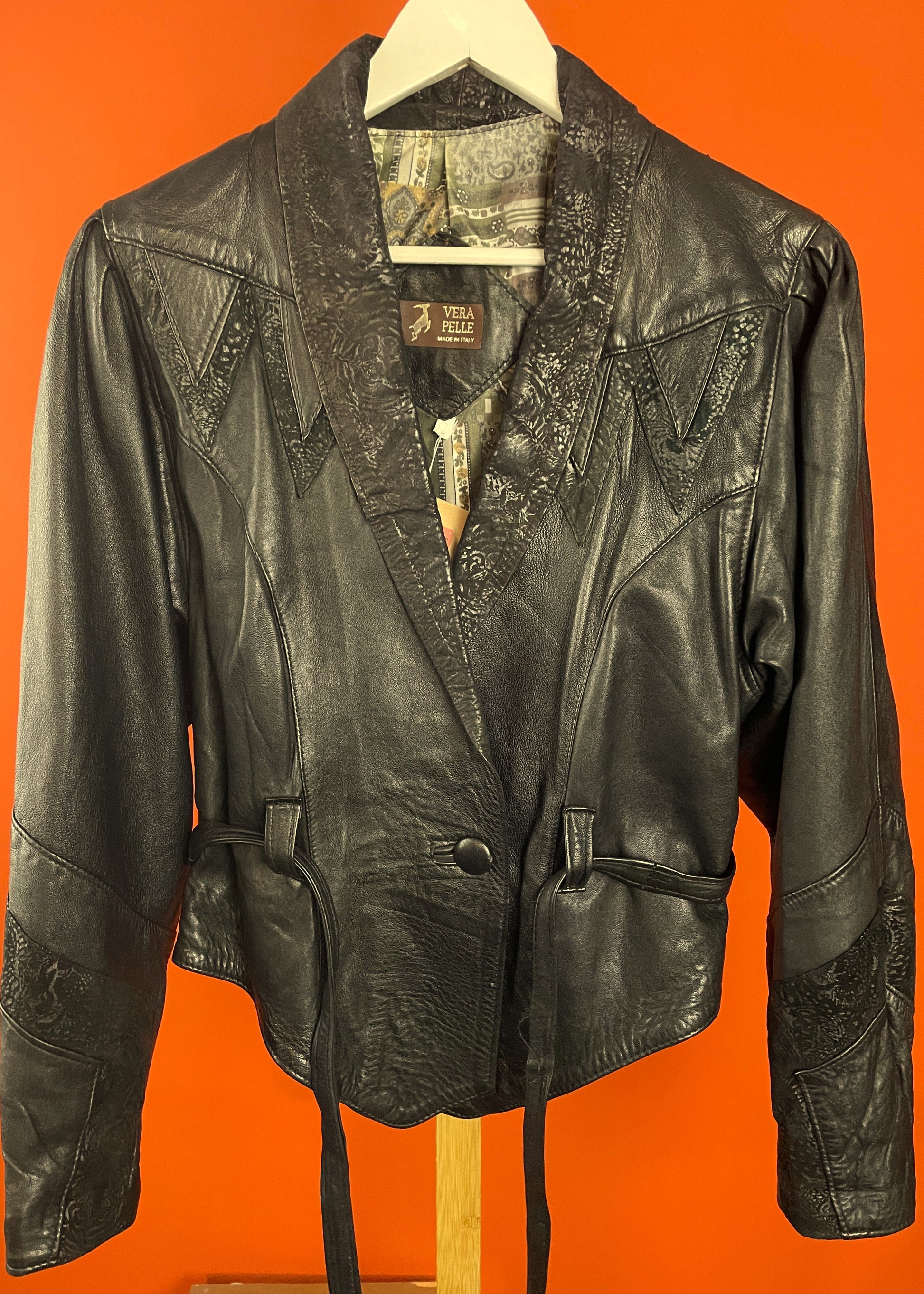 Vintage, Δερμάτινο Γυναικείο Τζάκετ σε Μαύρο χρώμα (Medium)