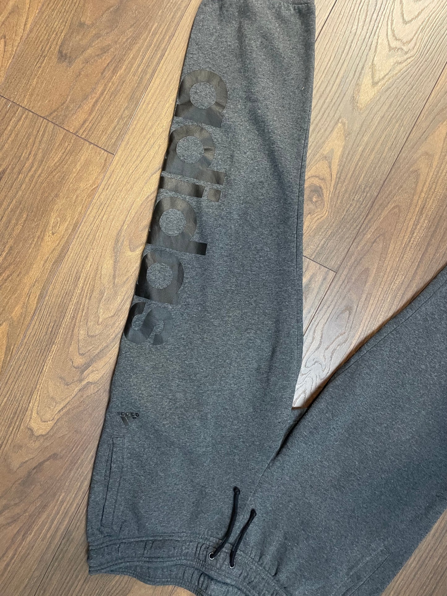 Aνδρική, Αθλητική Φόρμα ADIDAS σε Σκούρο Γκρι χρώμα (Large)