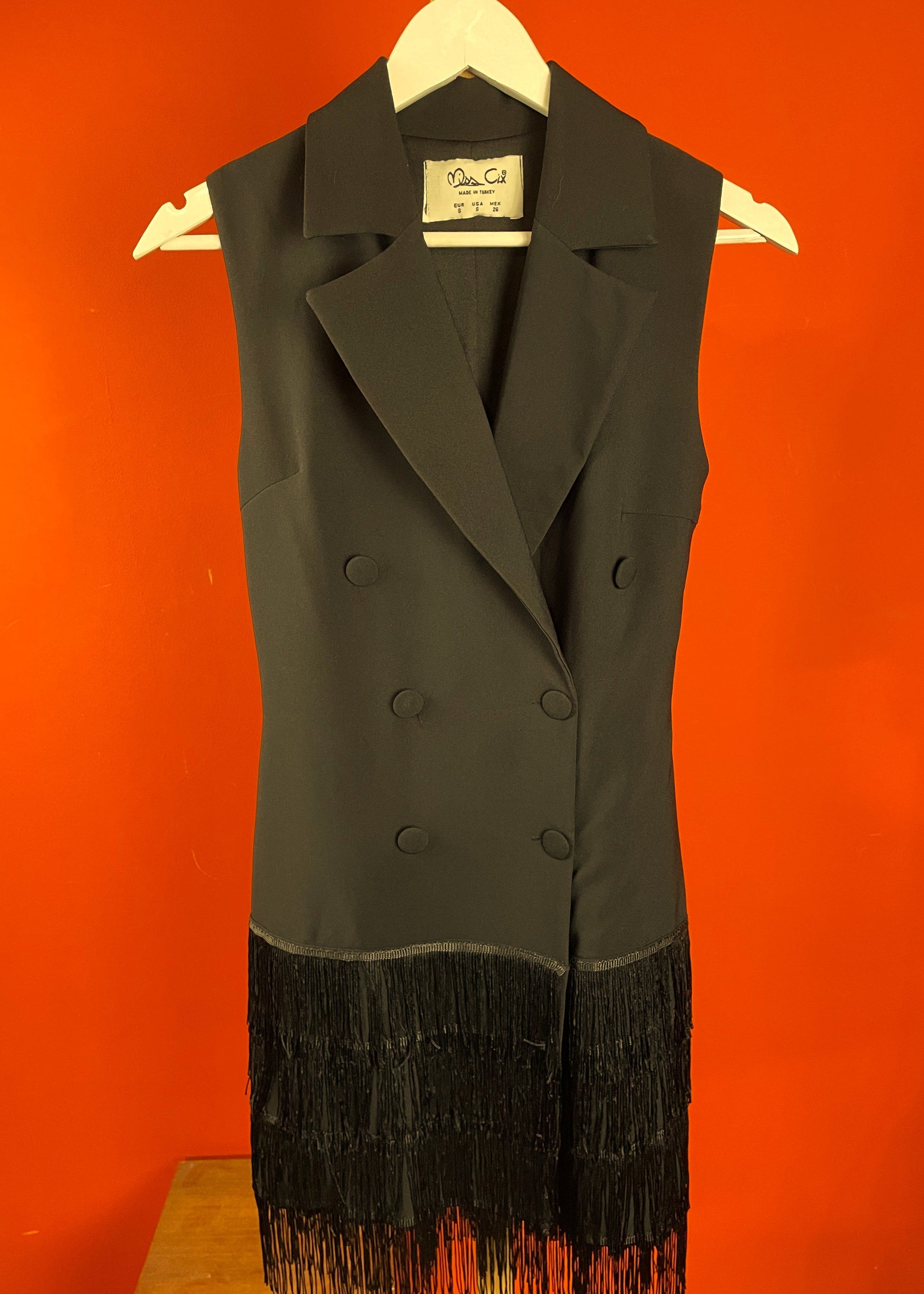 Αμάνικο Φόρεμα - Φάκελος με Κρόσσια MISS CIX σε Μαύρο χρώμα (XS)