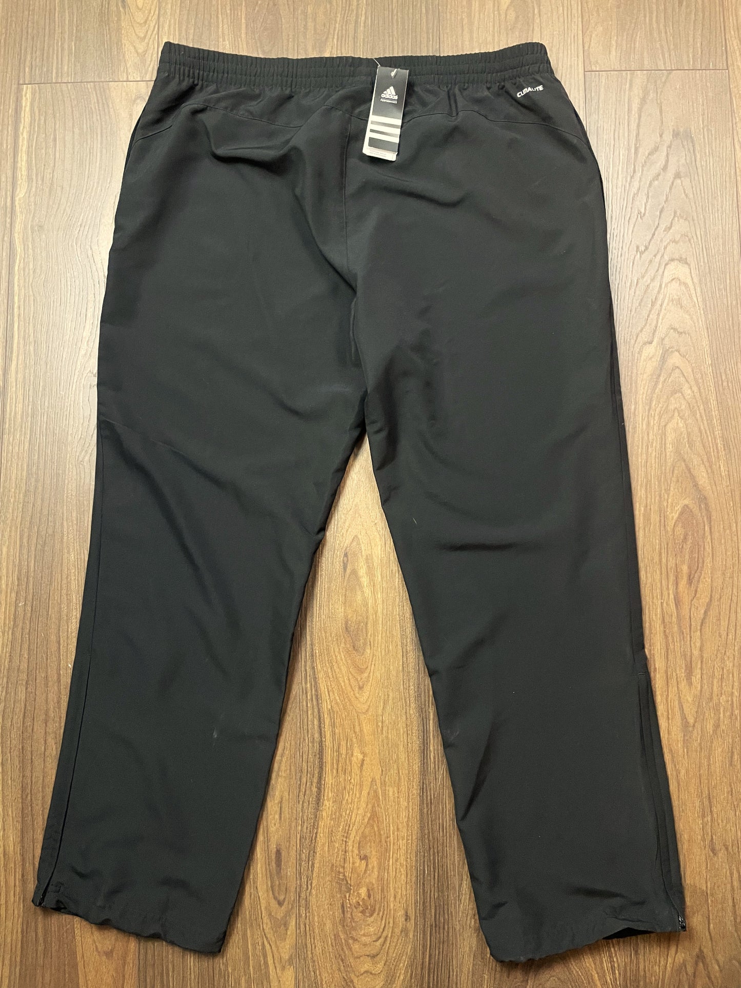 Stock, Aνδρική Αθλητική Φόρμα ADIDAS σε Μαύρο χρώμα (2XL)