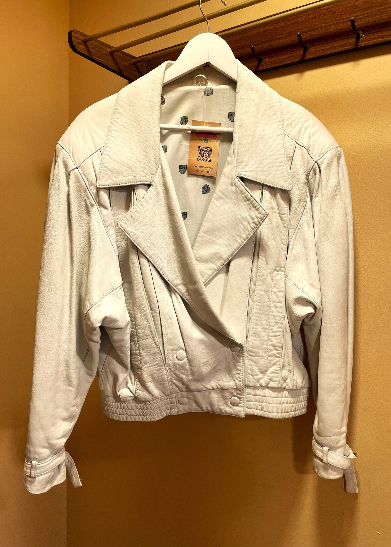 Vintage, Δερμάτινο Γυναικείο Τζάκετ σε Σπασμένο Λευκό χρώμα (Large)