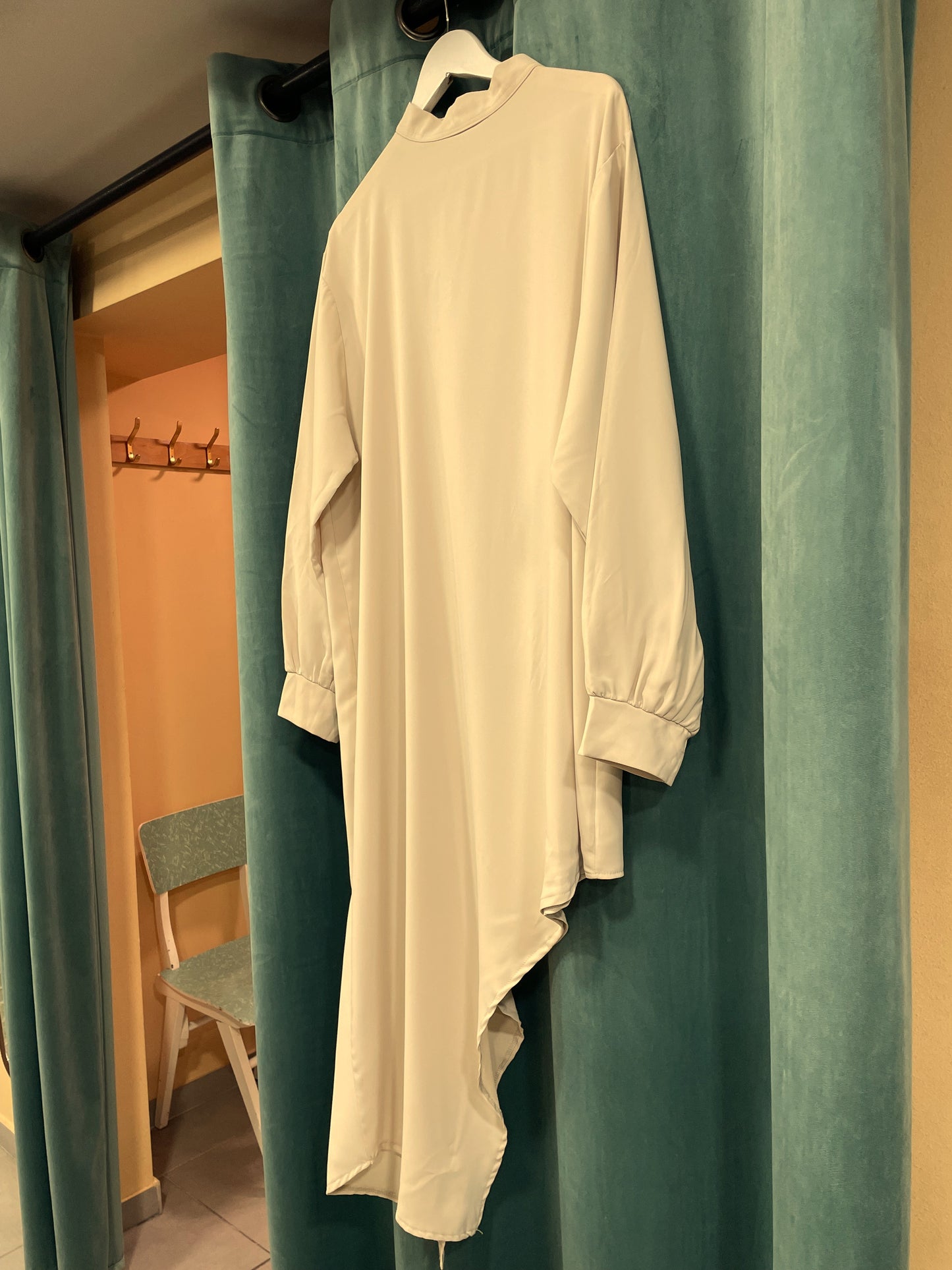 Χυτό Μπλουζοφόρεμα σε Μπεζ χρώμα (L/XL)