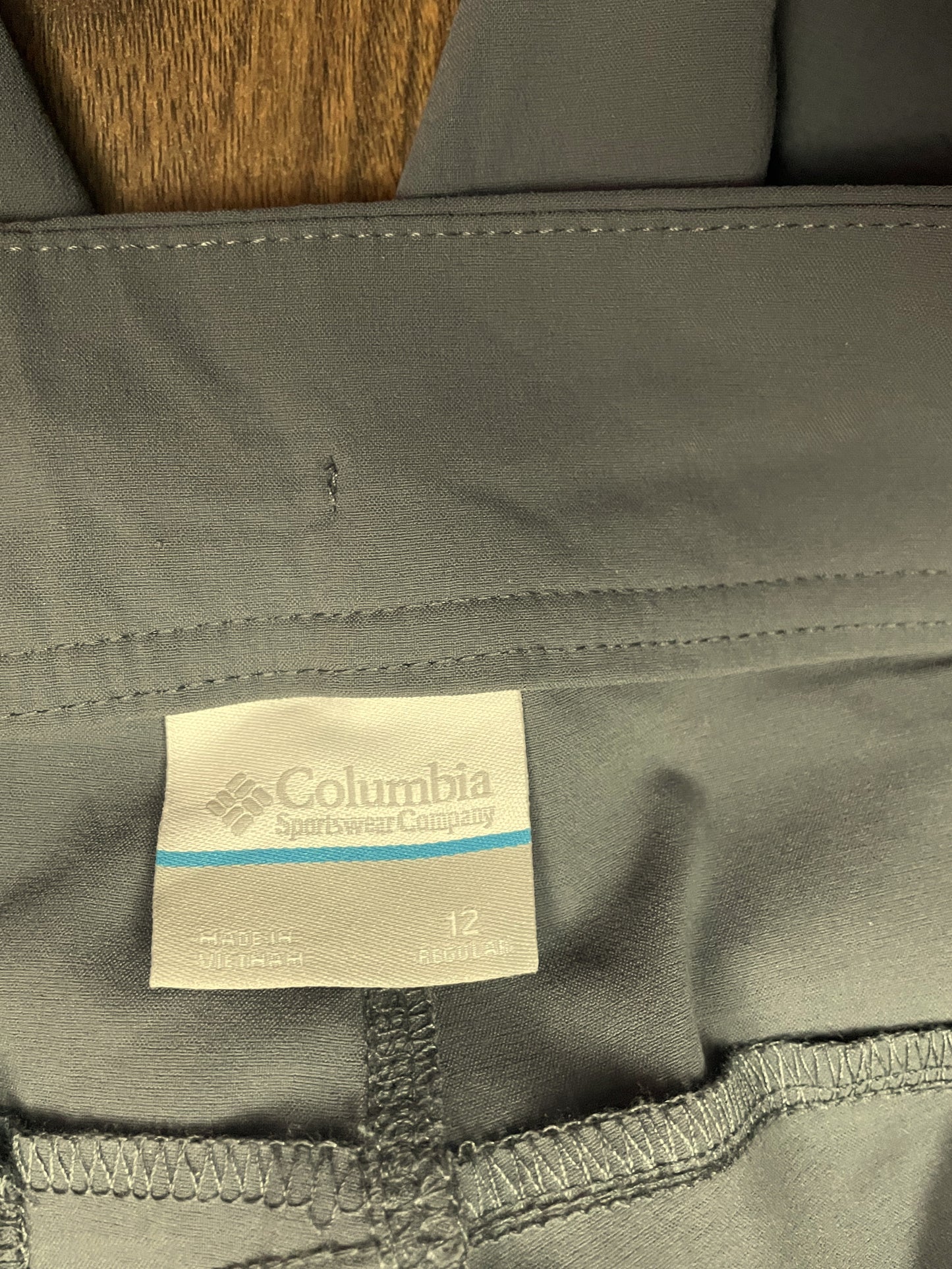Γυναικεία, Αθλητική Φόρμα COLUMBIA σε Ποντικί χρώμα (Άνετο Μ / L)