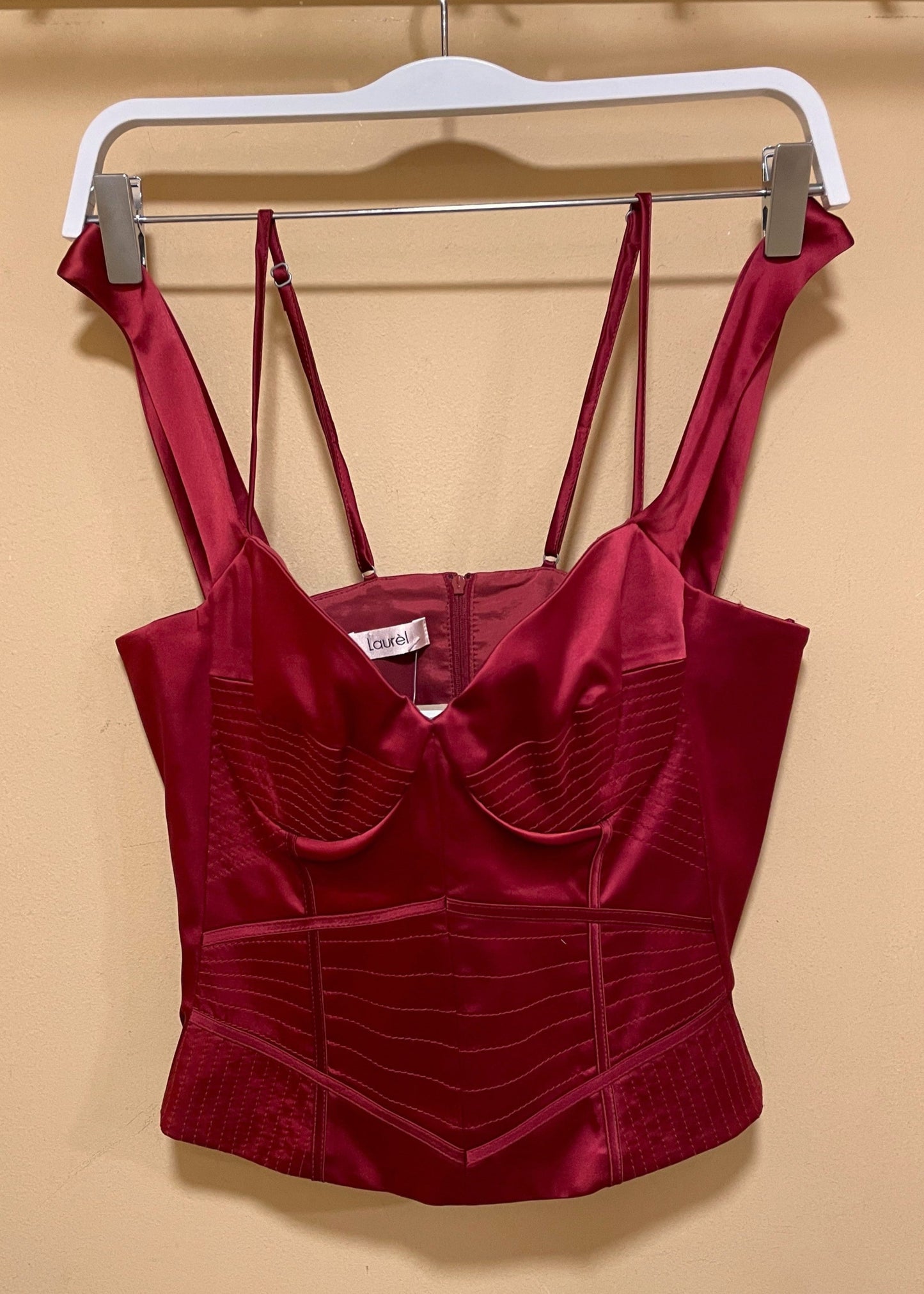 Σατέν Τοπ / Κορσές LAUREL σε Κόκκινο του Κρασιού (No 38)