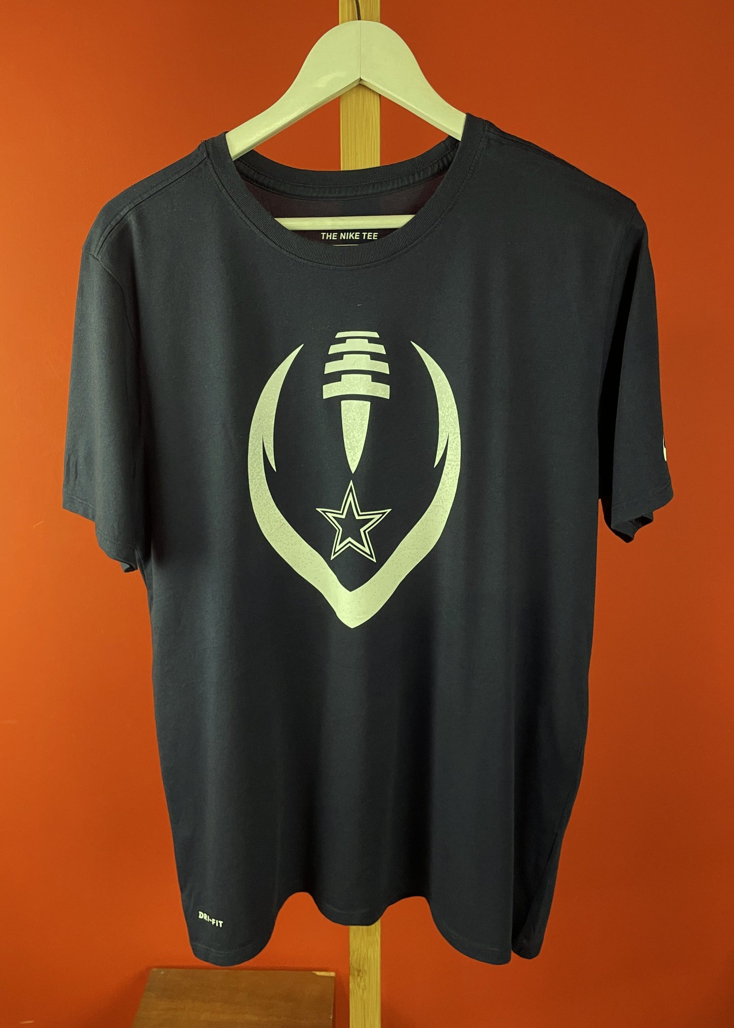 Κοντομάνικη, Γυναικεία Μπλούζα - T-Shirt NIKE Dri-Fit σε Σκούρο Μπλε χρώμα (Large)