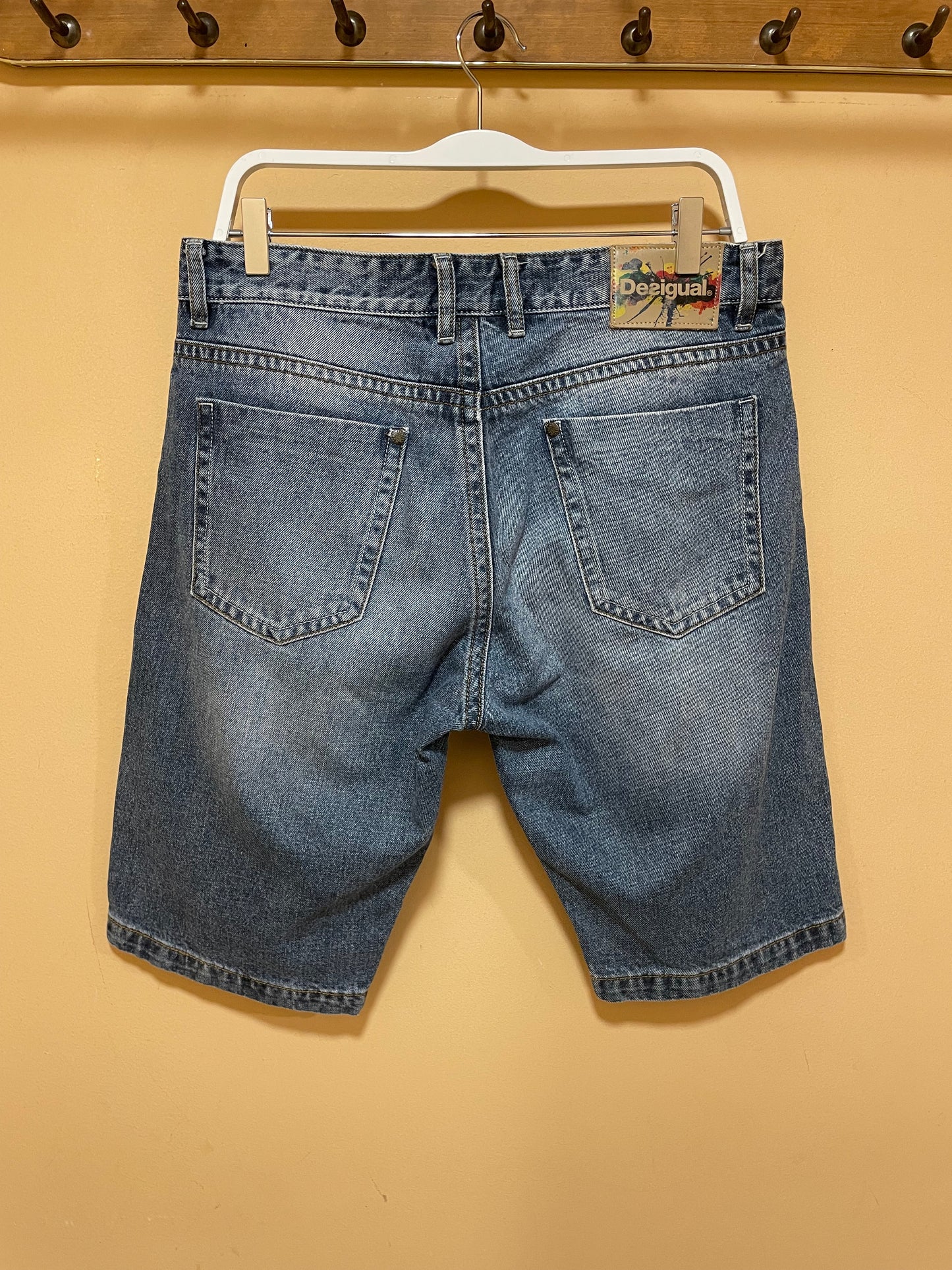 Τζιν Ανδρική Βερμούδα DESIGUAL σε Ξεθωριασμένο Denim (Medium)