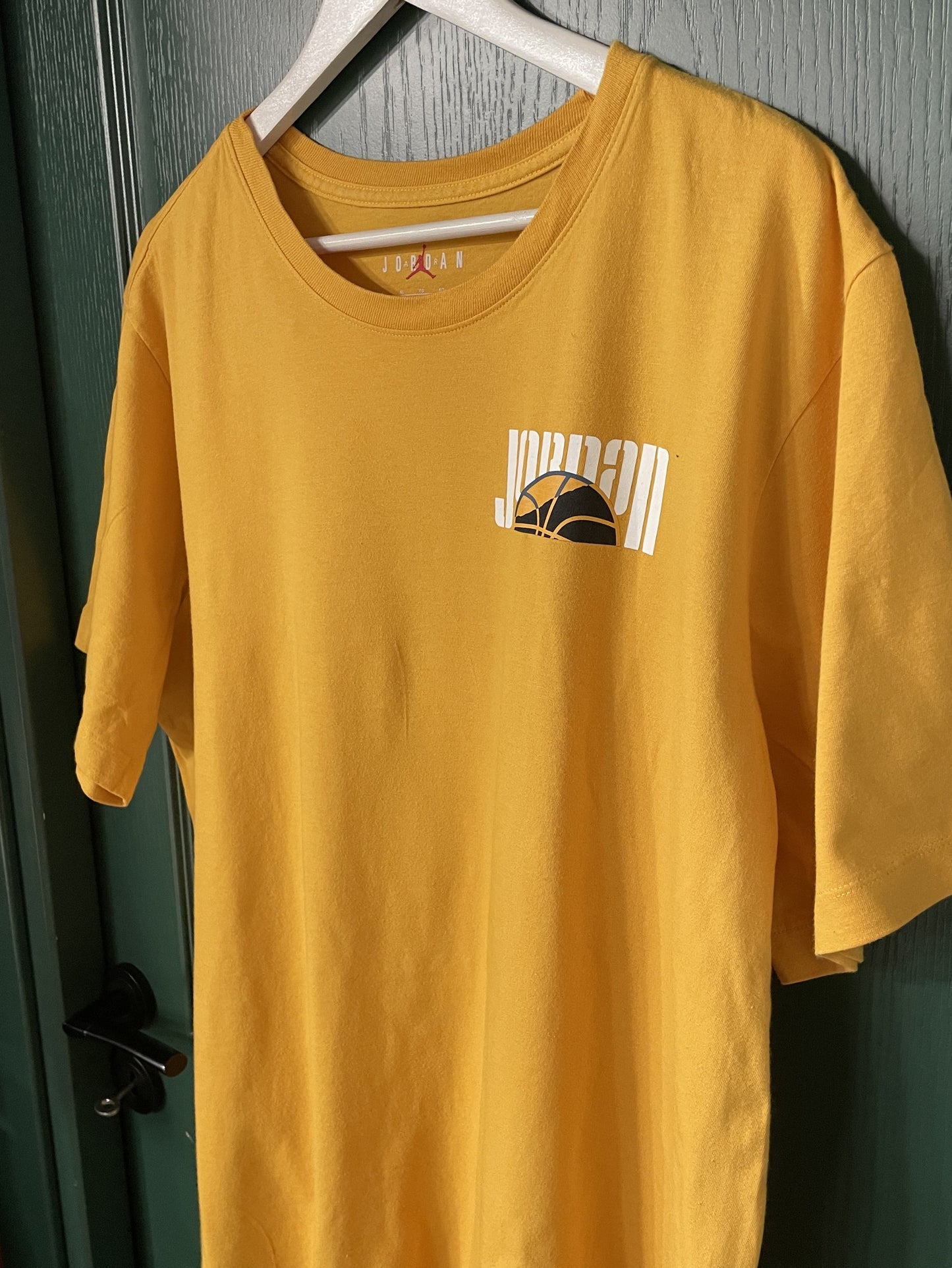 Ανδρικό T-Shirt JORDAN σε Πορτοκαλί χρώμα (XL)