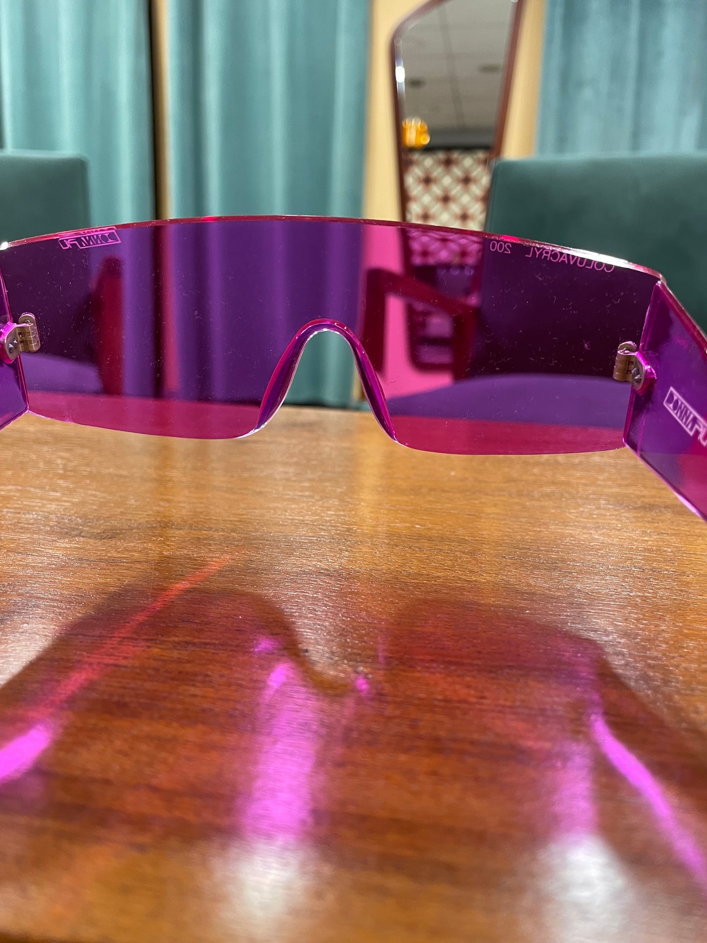 Dead Stock γυαλιά Ηλίου - Μάσκα DONNA PIU σε Φούξια χρώμα