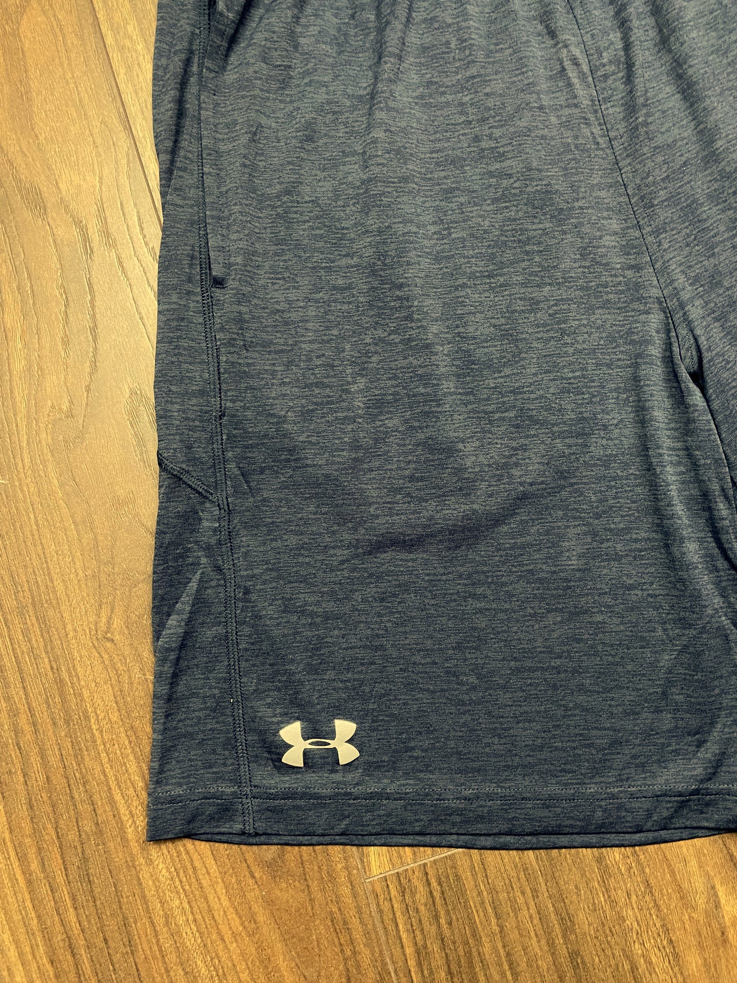 Γυναικείο Αθλητικό, μακρύ Σορτς UNDER ARMOUR Loose σε Σκούρο Μπλε Χρώμα (Large)