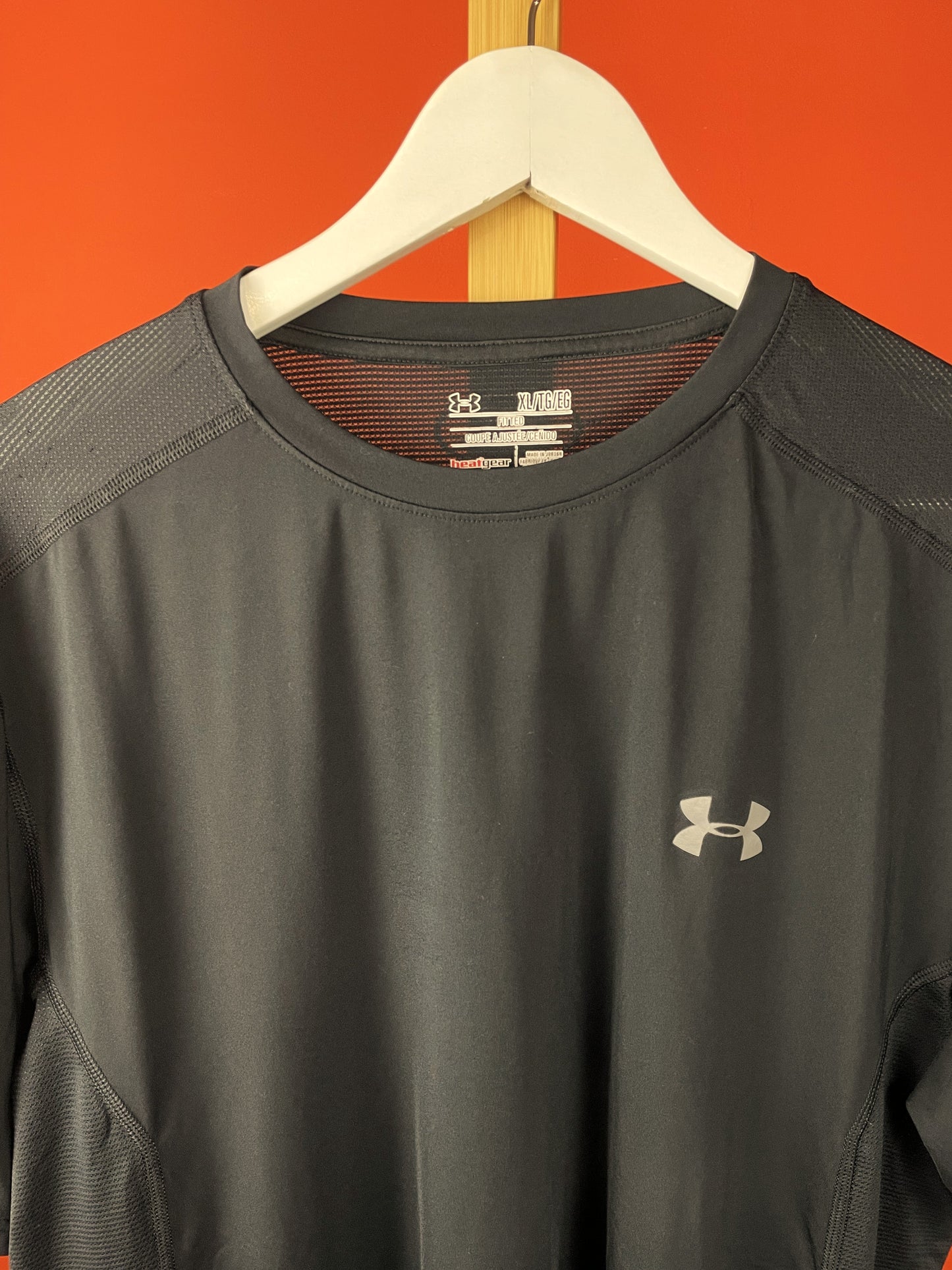 Ανδρική, Αθλητική Μπλούζα - Τ-Shirt UNDER ARMOUR σε Μαύρο χρώμα (XL-Fitted)