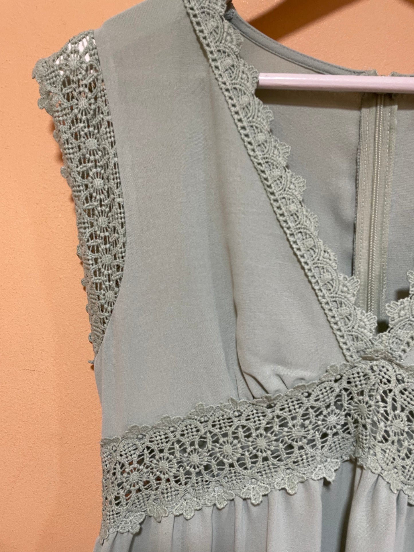 Αμάνικο Φόρεμα SHEIN σε Φυστικί χρώμα (Large)