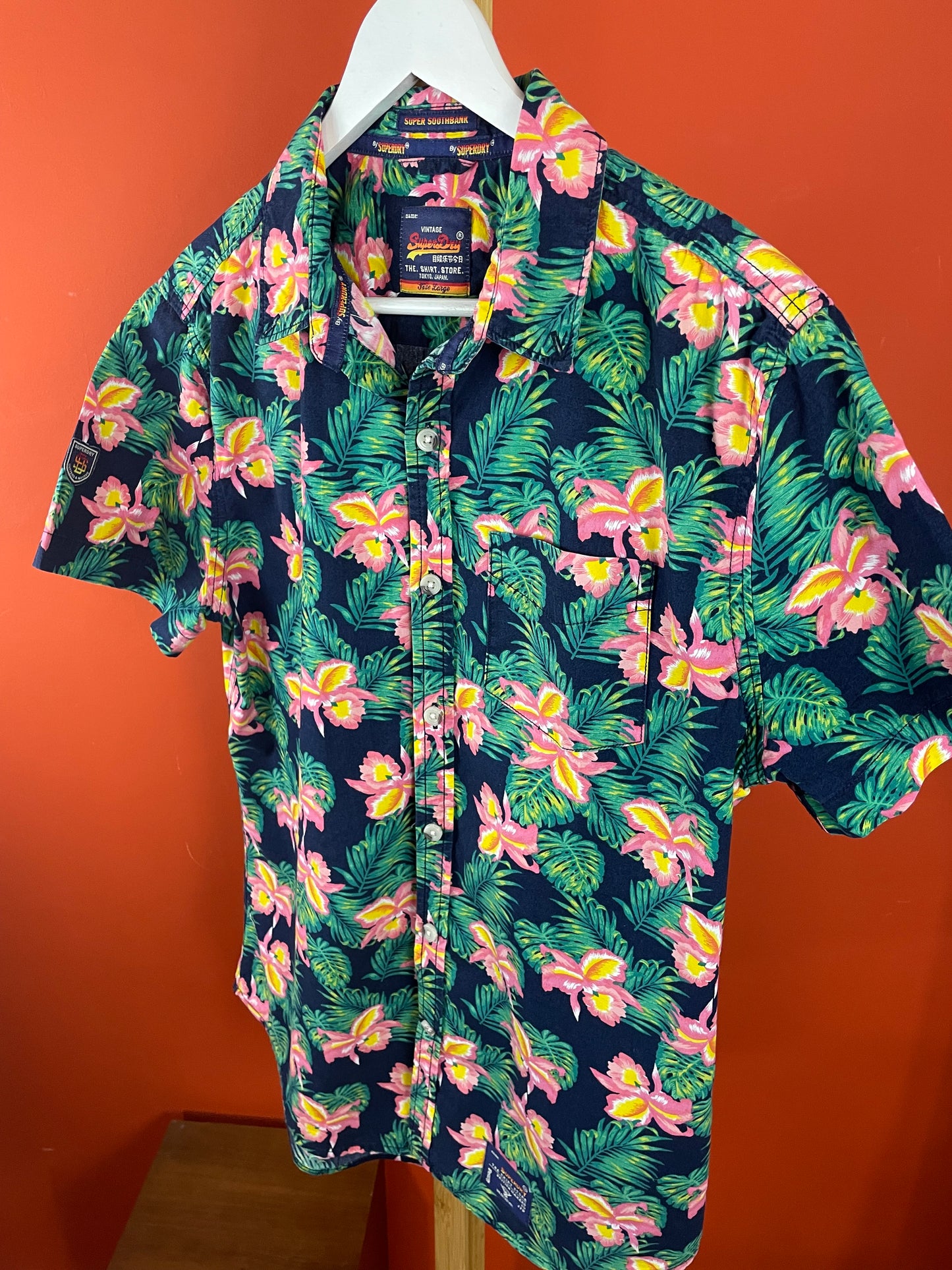 Hawaiian Style Πουκάμισο SUPERDRY σε Σκούρο Μπλε χρώμα (ΑΝΔΡΙΚΟ: M - ΓΥΝΑΙΚΕΙΟ: L)