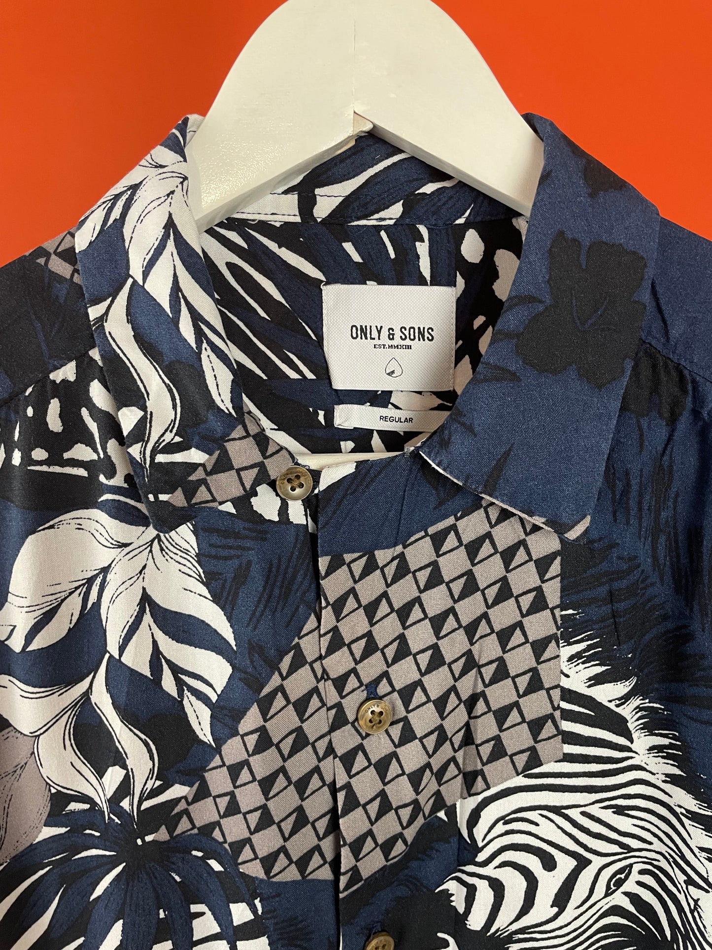 Hawaiian Style Πουκάμισο ONLY & SONS σε Σκούρο Μπλε χρώμα (ΑΝΔΡΙΚΟ: S - ΓΥΝΑΙΚΕΙΟ: M)