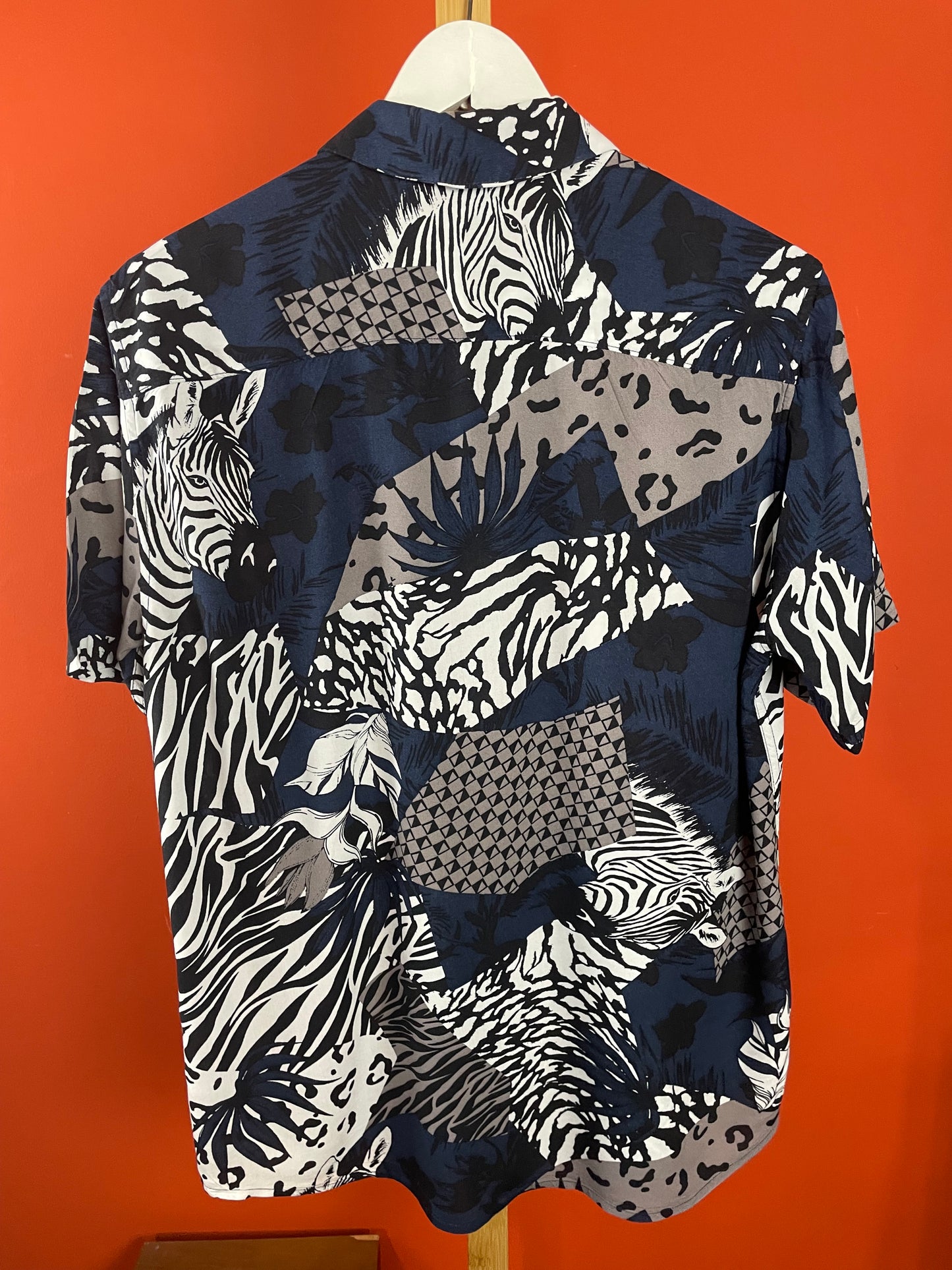 Hawaiian Style Πουκάμισο ONLY & SONS σε Σκούρο Μπλε χρώμα (ΑΝΔΡΙΚΟ: S - ΓΥΝΑΙΚΕΙΟ: M)