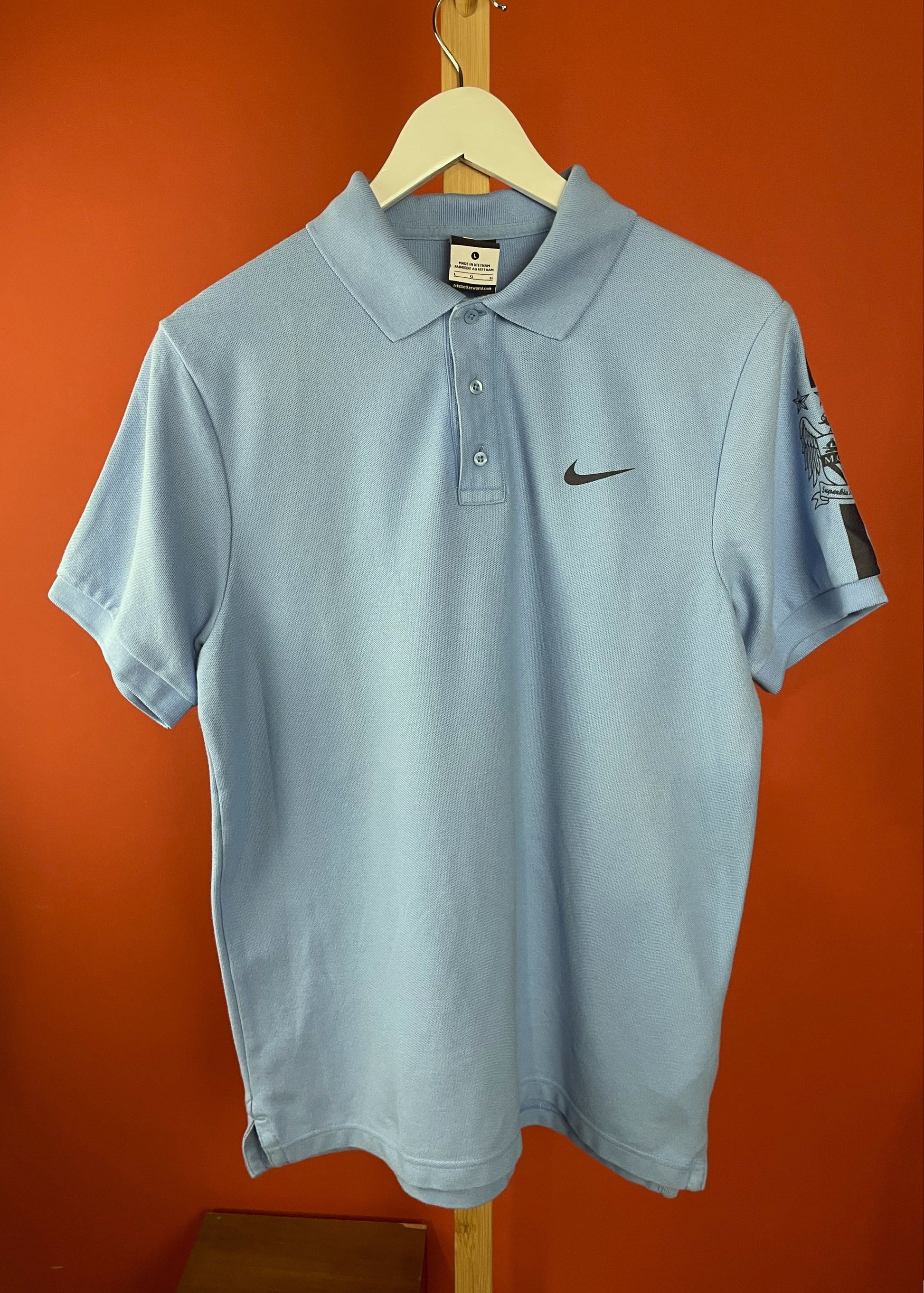 Ανδρική, Kοντομάνικη Μπλούζα -T-Shirt NIKE ΜANCHESTER CITY 2015 - M.C.F.C. Polo Style σε Γαλάζιο χρώμα (Medium)v