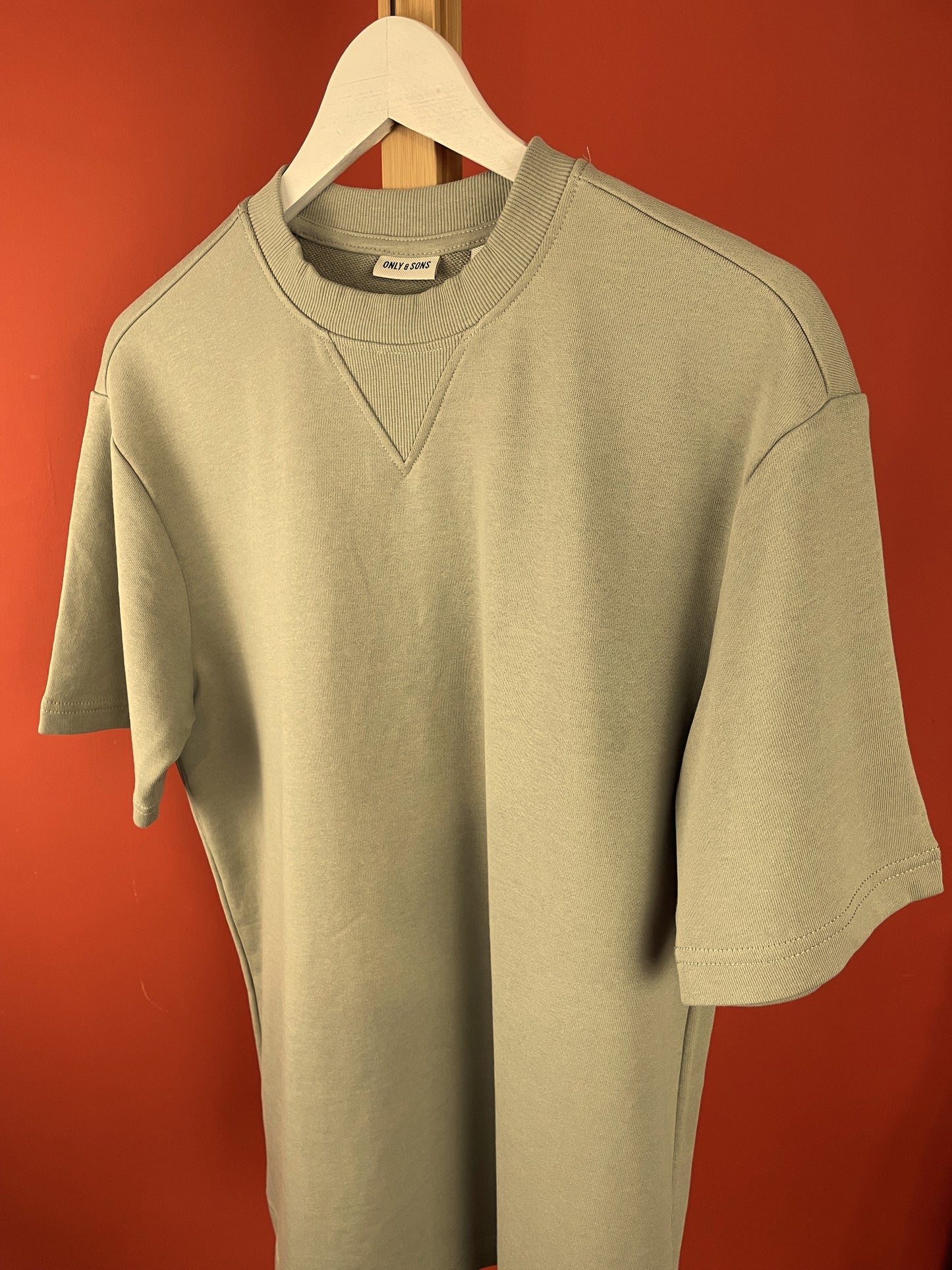 Aνδρική Mπλούζα - T-Shirt ONLY & SONS σε Χακί Χρώμα (Oversized XS)