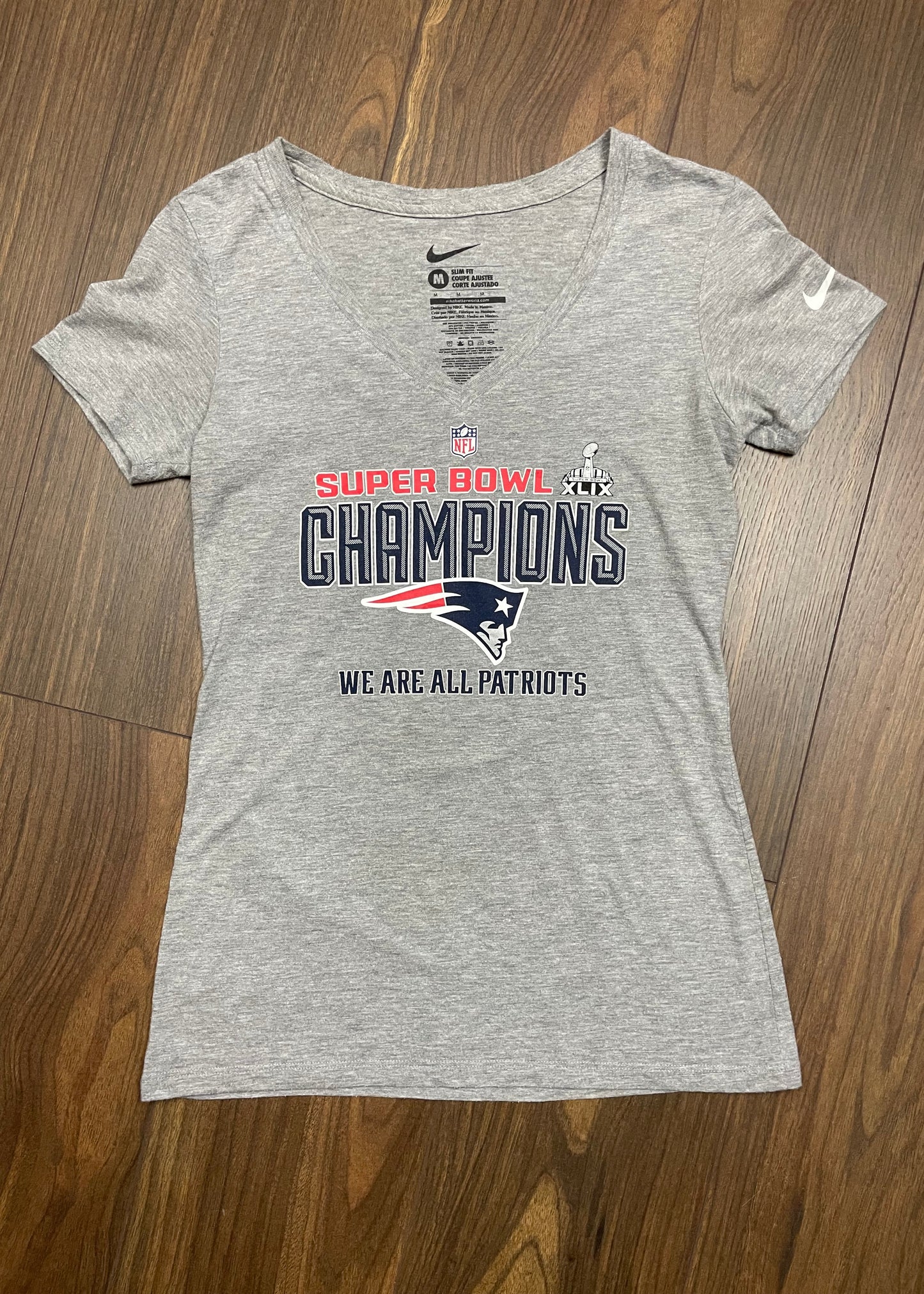 Αθλητική Γυναικεία Μπλούζα - T-Shirt NFL SUPER BOWL Champions By NIKE σε Γκρι Χρώμα (Medium)