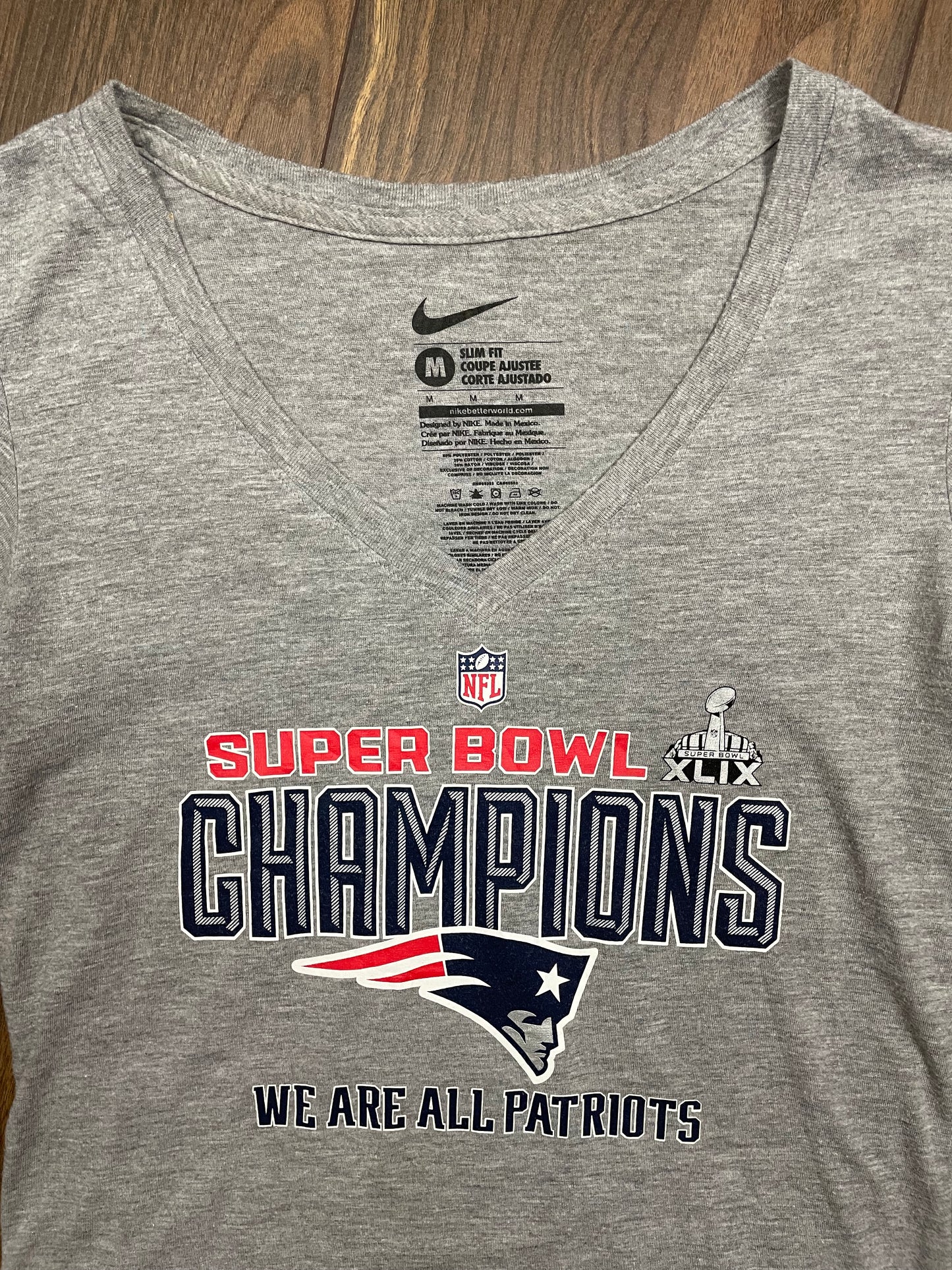 Αθλητική Γυναικεία Μπλούζα - T-Shirt NFL SUPER BOWL Champions By NIKE σε Γκρι Χρώμα (Medium)