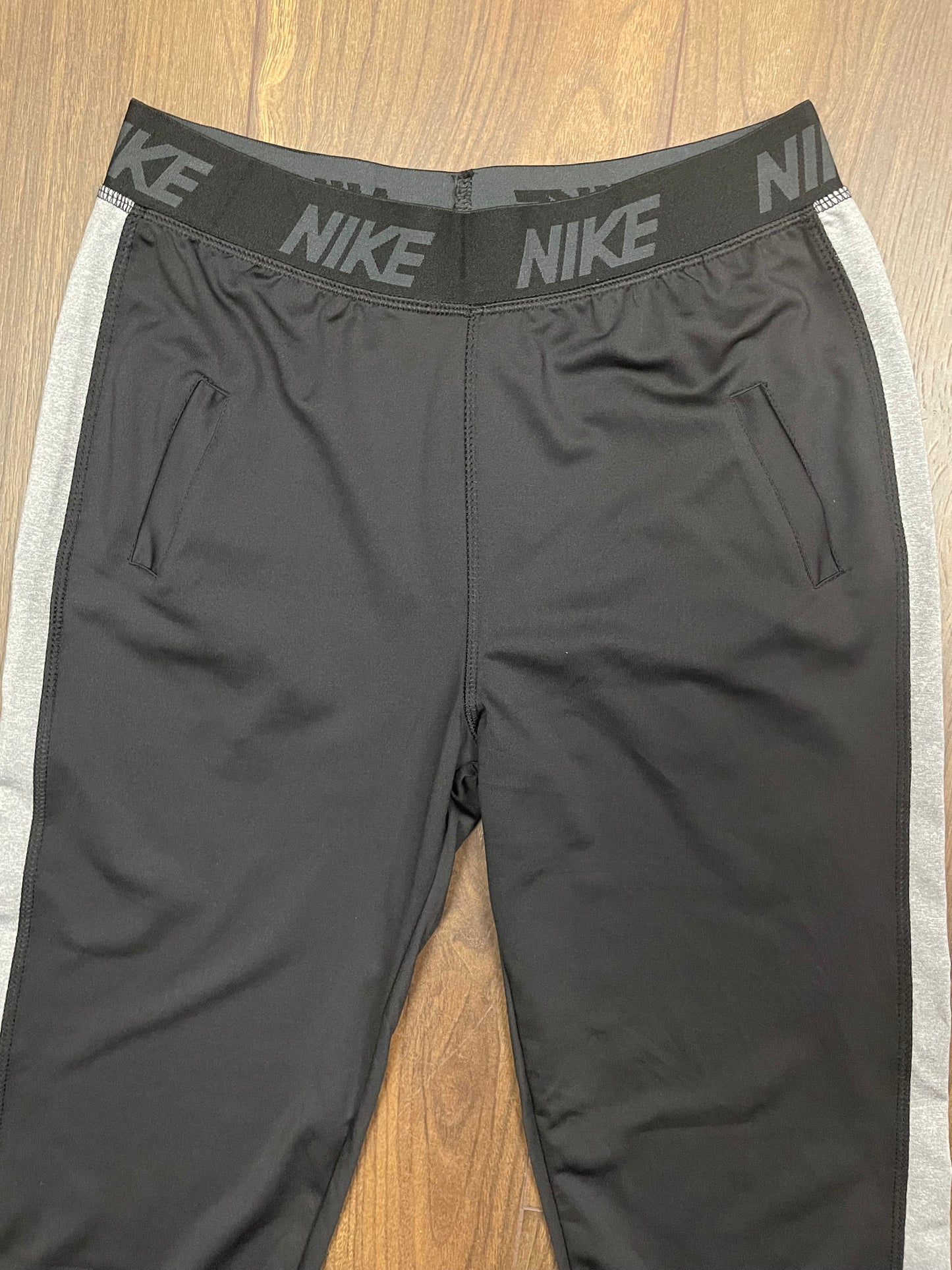 Γυναικείο, Αθλητικό Κολάν NIKE Dri-Fit σε Μαύρο χρώμα (Medium)