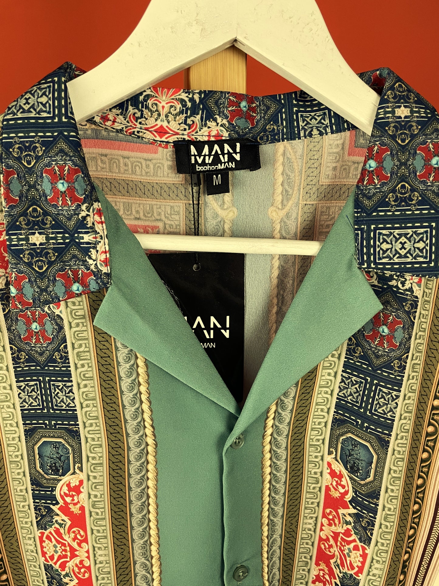 Stock, Hawaiian Style Πουκάμισο BOOHOO σε Πράσινα - Μπεζ χρώματα (ΑΝΔΡΑΣ: S - ΓΥΝΑΙΚΑ : M)