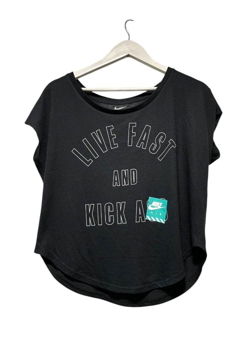 Αθλητική Κοντομάνικη Γυναικεία Μπλούζα - T-Shirt NIKE σε Μαύρο χρώμα (Medium)