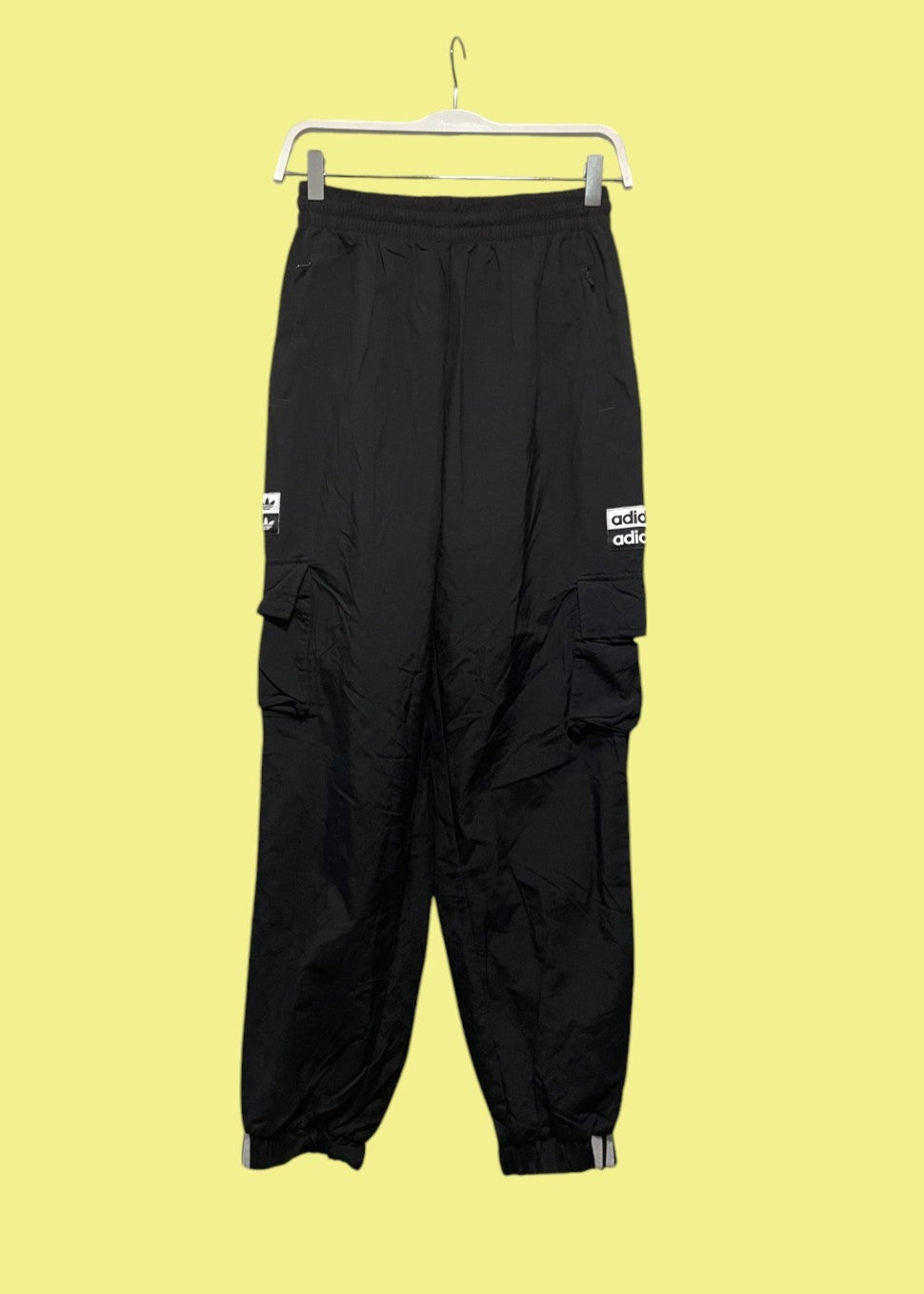 Γυναικεία Αθλητική Φόρμα ADIDAS σε Μαύρο χρώμα (Small)