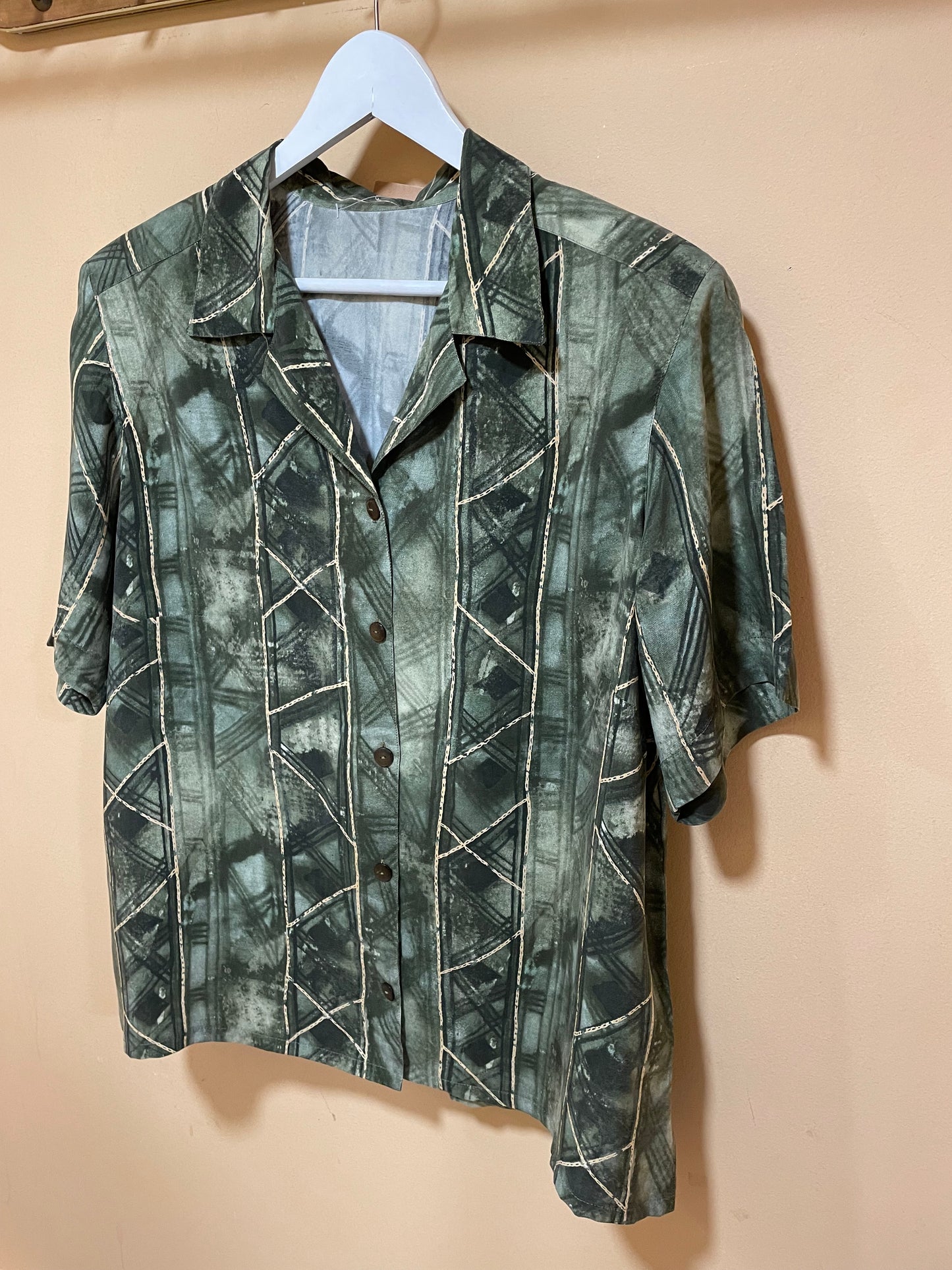 Vintage, Εμπριμέ Γυναικείο Πουκάμισο σε Κυπαρισσί χρώμα (XL)