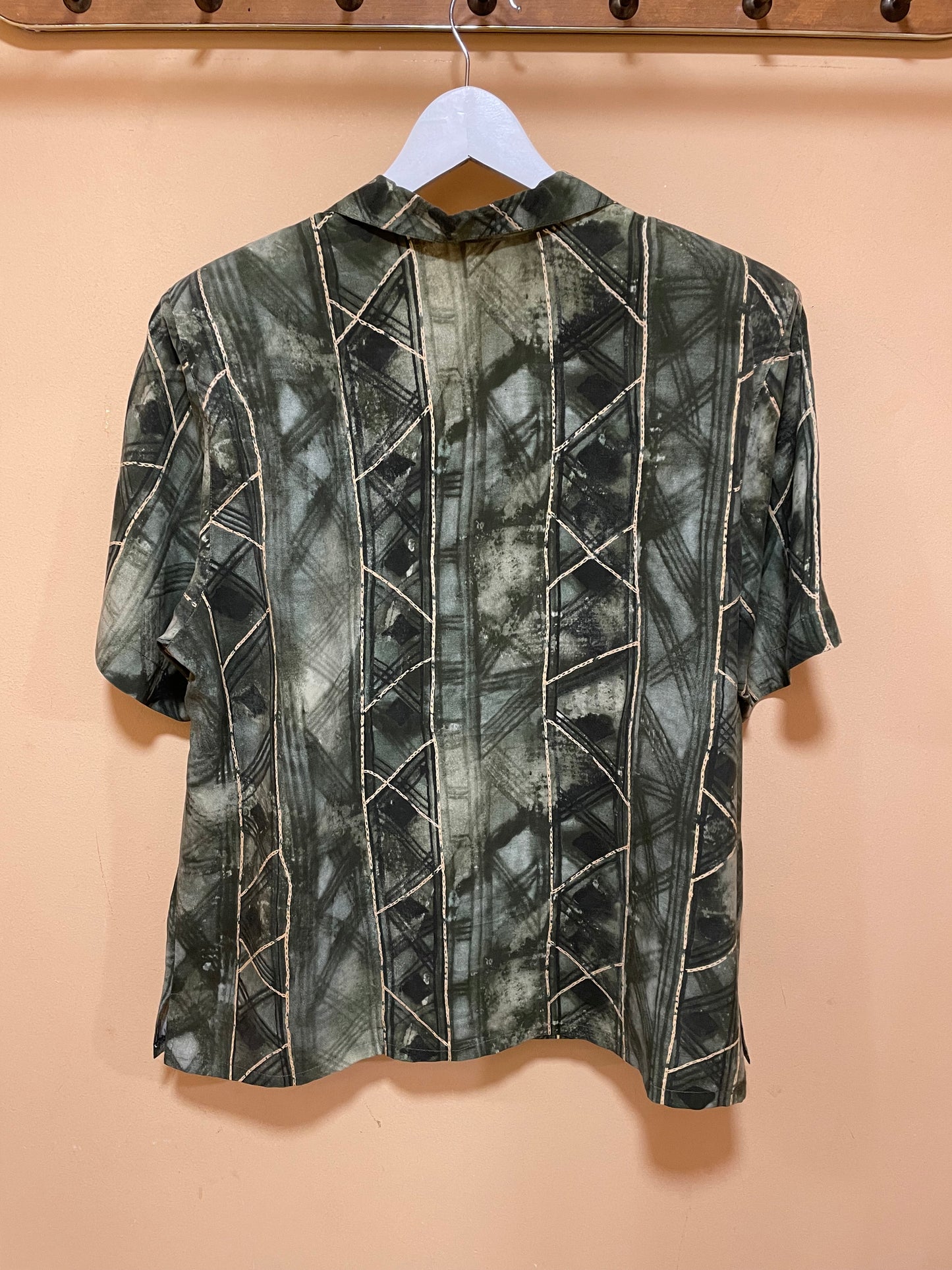 Vintage, Εμπριμέ Γυναικείο Πουκάμισο σε Κυπαρισσί χρώμα (XL)