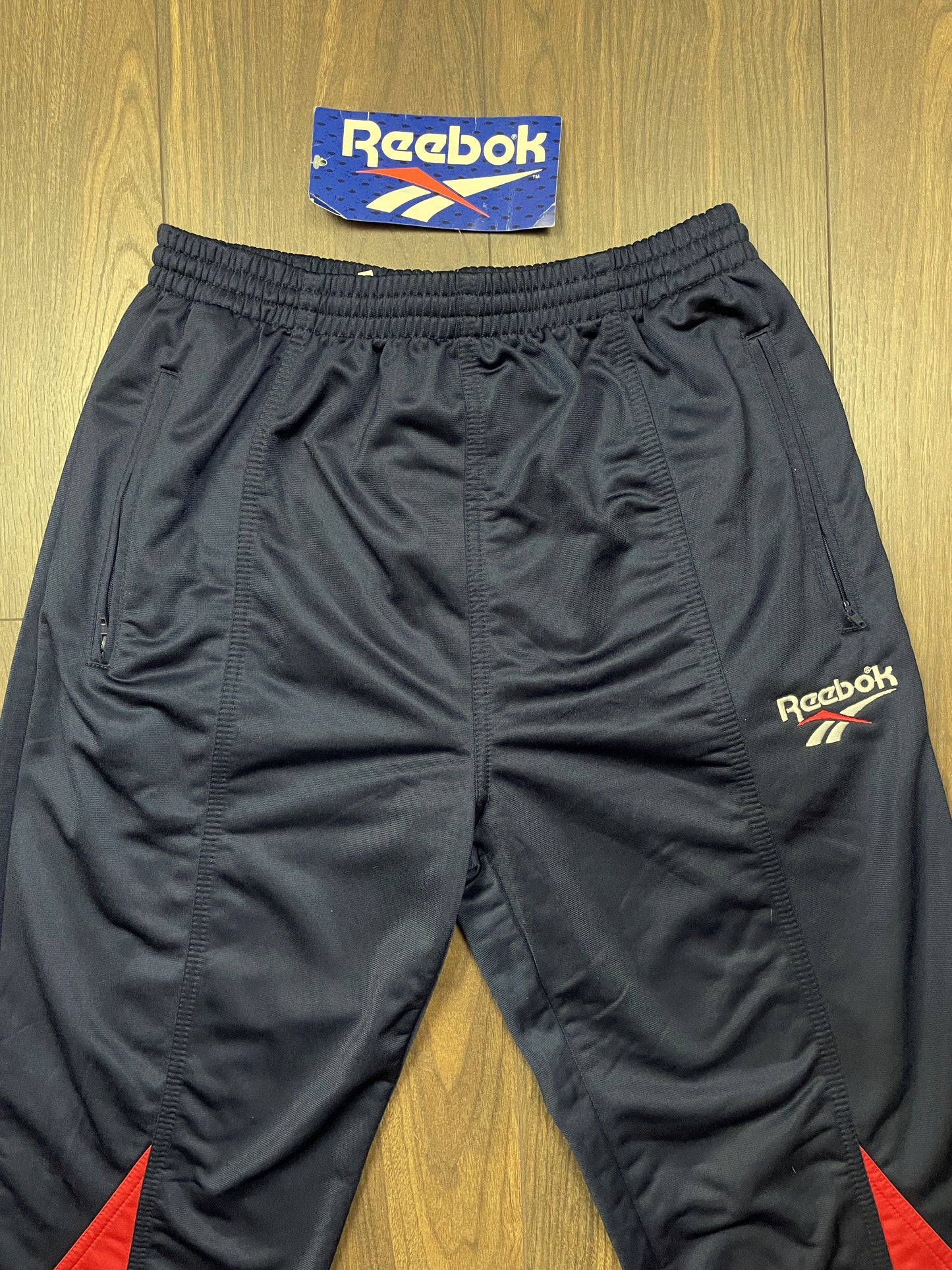 Stock, Γυναικεία Αθλητική Φόρμα REEBOK σε Σκούρο Μπλε χρώμα (Άνετο Small)