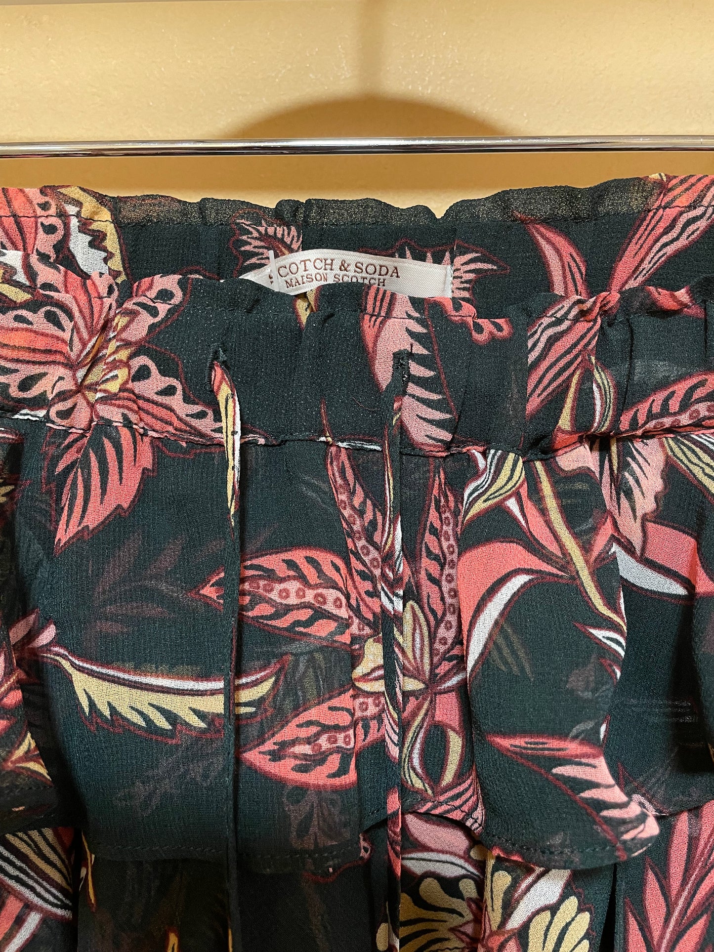 Μίνι, Εμπριμέ Φούστα SCOTCH & SODA σε Μαύρο - Ροζ χρώμα (Small)