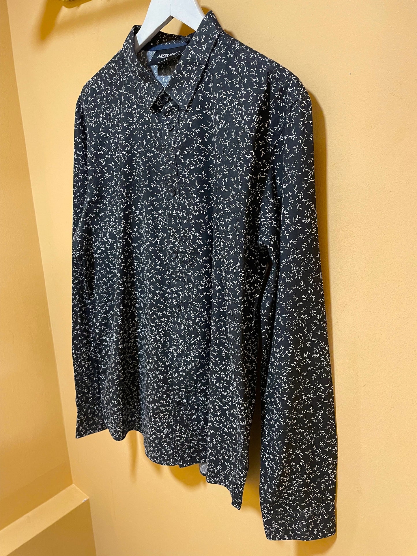 Stock, Εμπριμέ Ανδρικό Πουκάμισο ANERKJENDT σε Μαύρο (Large)