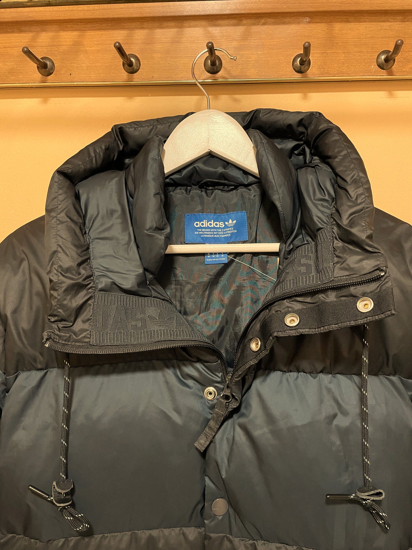 Εξαιρετικής ποιότητας, Σπορ Ανδρικό Μπουφάν / Bomber ADIDAS σε Μαύρο χρώματα (Medium)